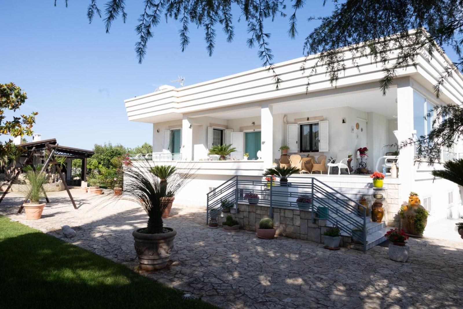 Bed & Breakfast Dei Colli Ostuni Exterior photo