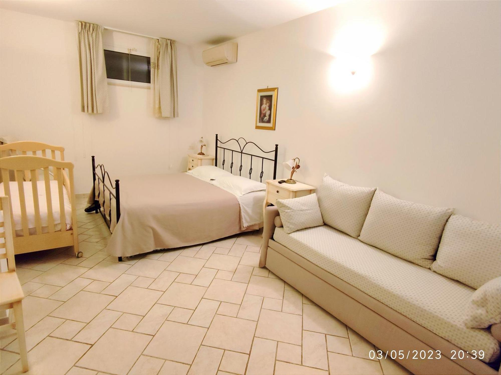 Bed & Breakfast Dei Colli Ostuni Room photo